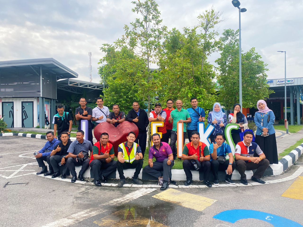Lawatan ke FIKS oleh kakitangan Perbadanan Pengurusan Sisa Pepejal dan Pembersihan Awam (SWCORP Malaysia)